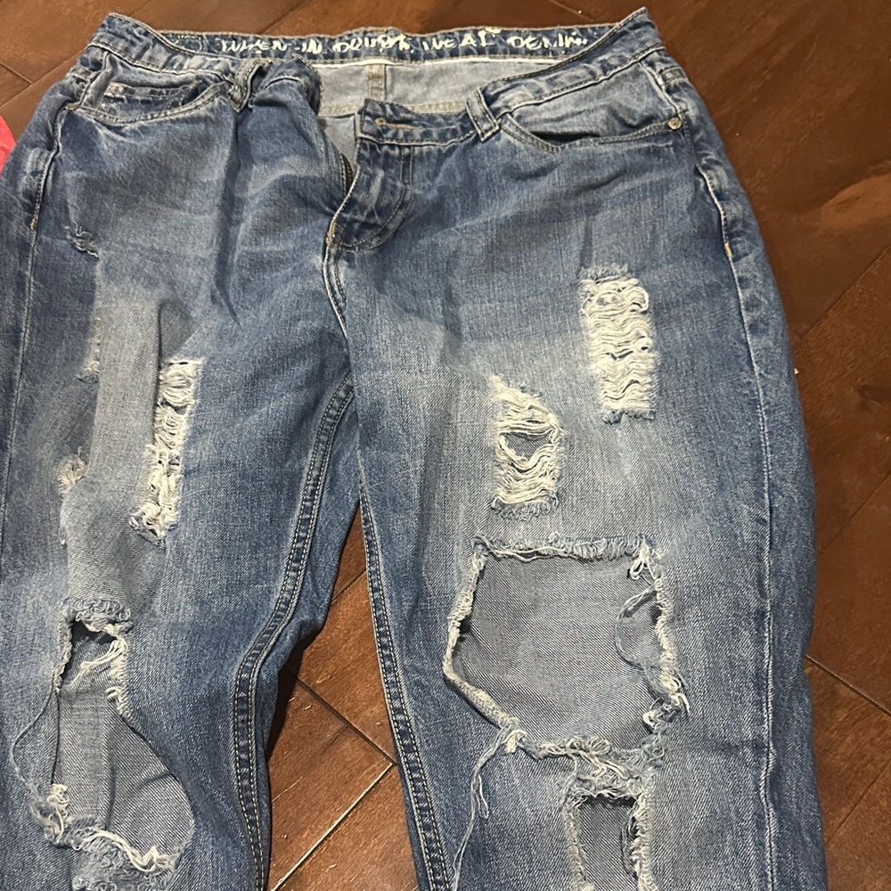 Casual Distressed Denim Jeans for Men